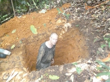 in the soil pit at Bejange, Cameroon (photo: Martin Gilpin 2013)